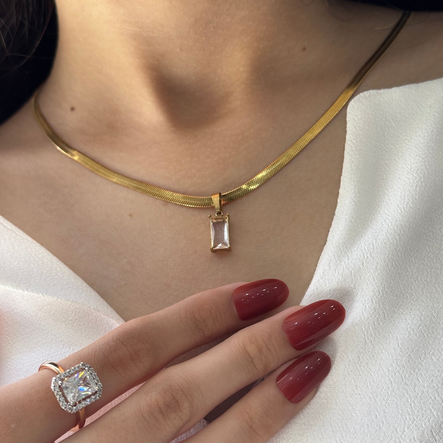 Snake Chain Necklace With Pendant