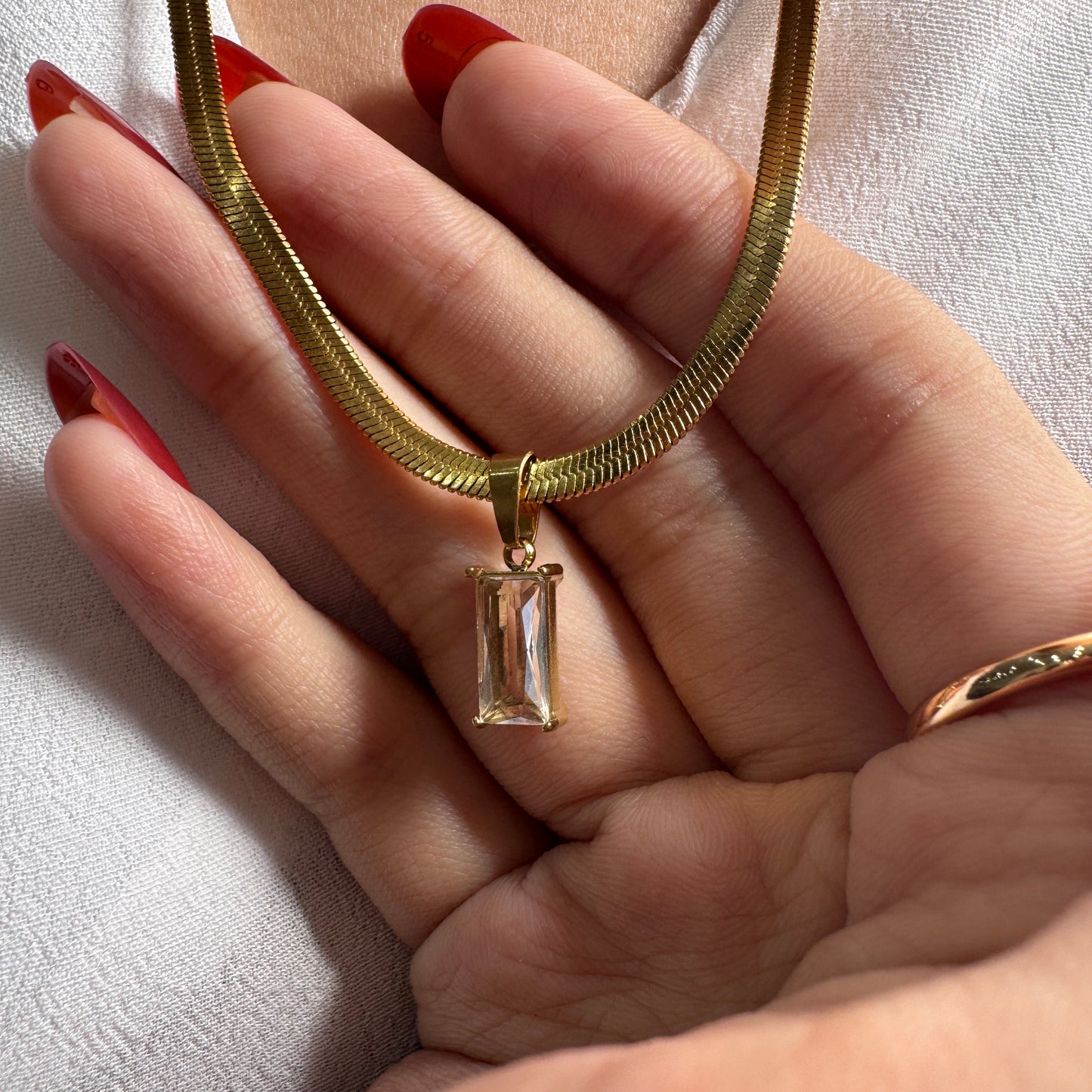Snake Chain Necklace With Pendant