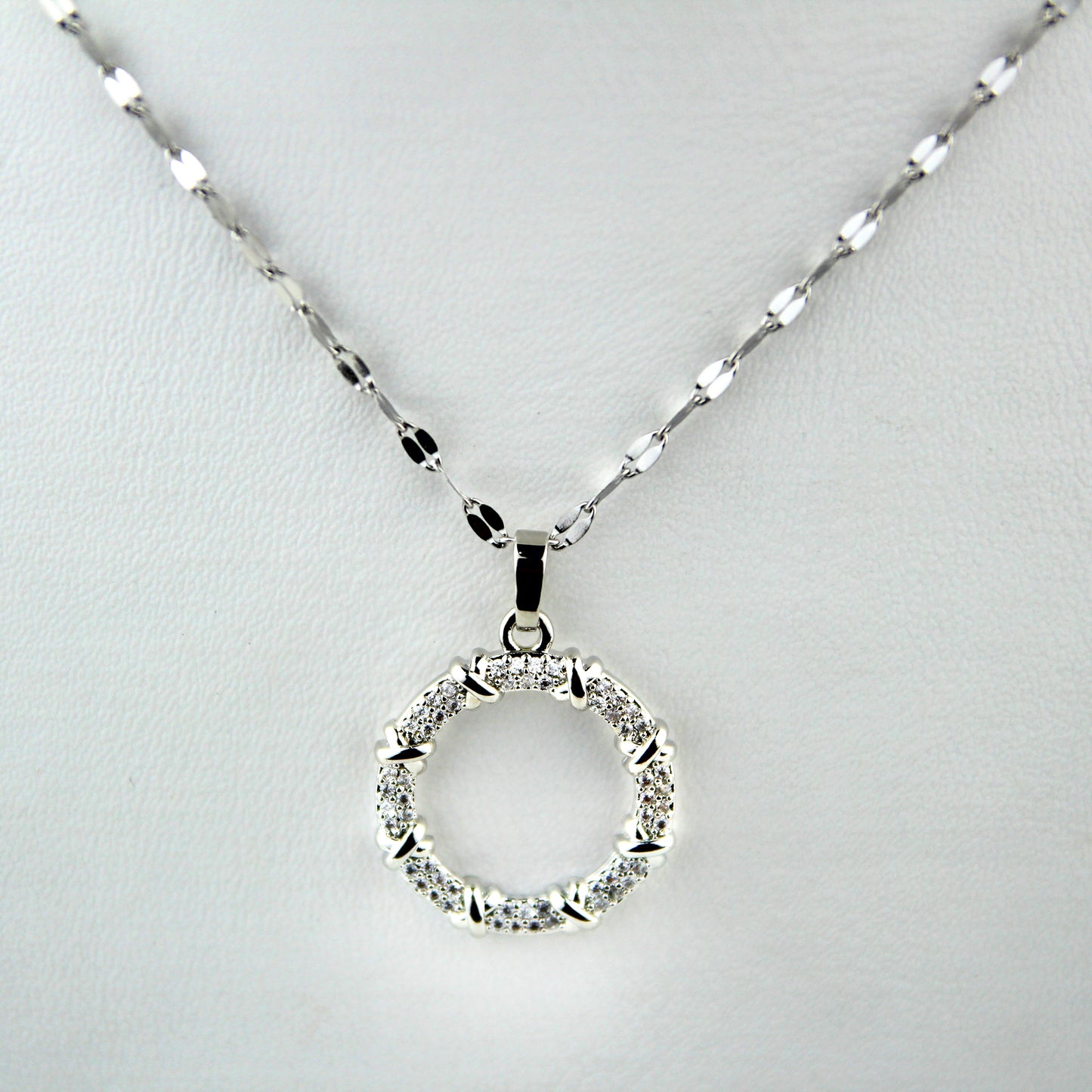 OBSESSION Halo Silver Necklace