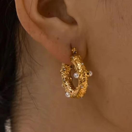 Luster - Pearl Gold Hoops