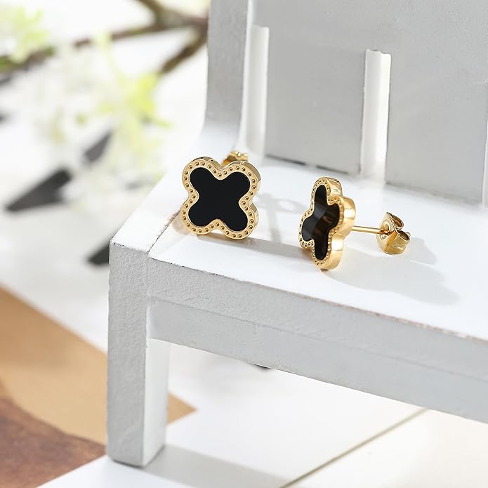 LONDON Black Clover Necklace Set