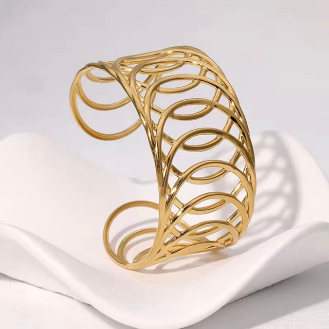 Vintage Grid Gold Cuff