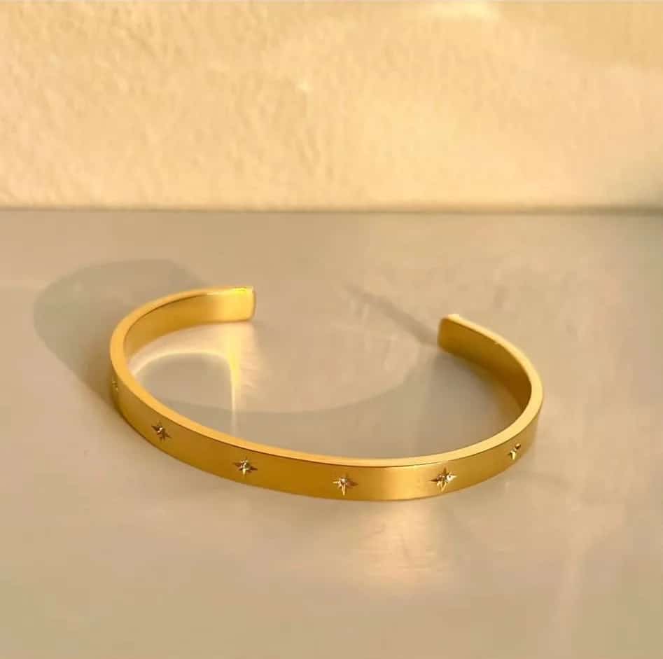 Star Gold Cuff Bangle