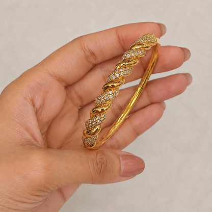 Golden Twist Luxe Bangle