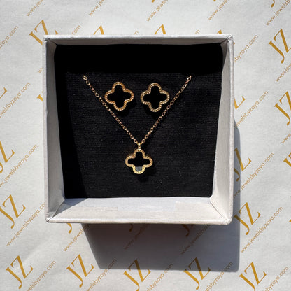 Black Clover Studs Set