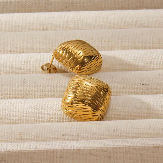 Elegant Textured Gold Earrings