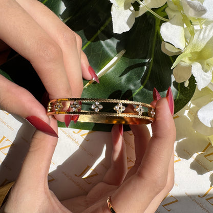 Clover Bangle