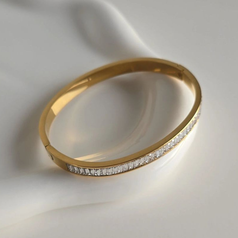 Vintage Zircon Bangle